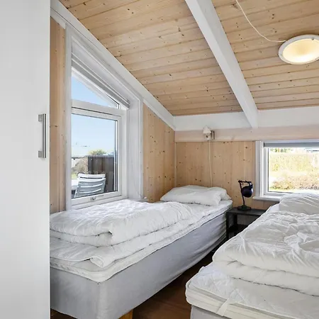 Holiday home Gorgeous In With Sauna