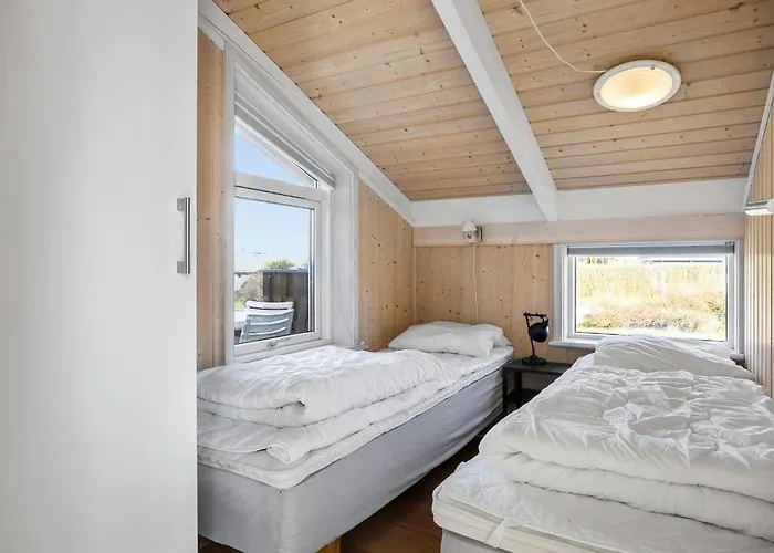 Σπίτι διακοπών Gorgeous In With Sauna