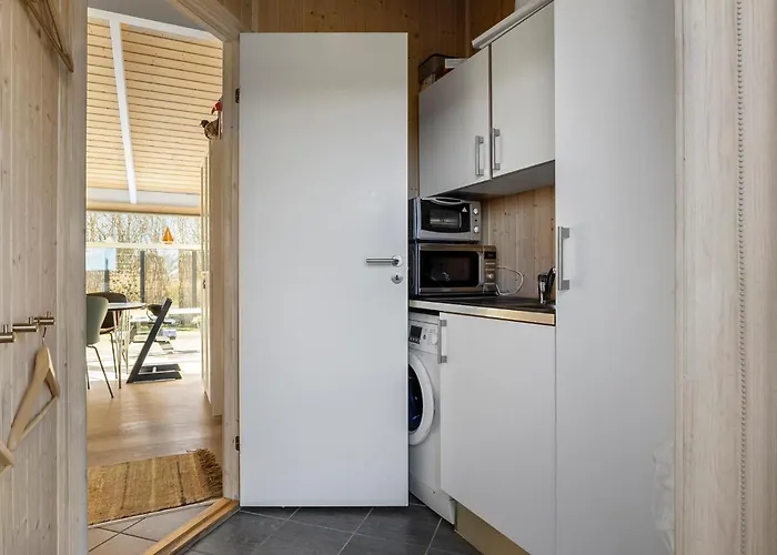 Σπίτι διακοπών Gorgeous In With Sauna