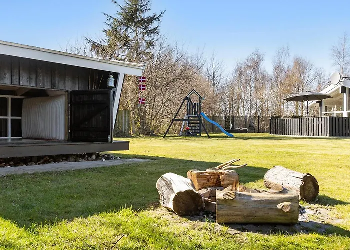 Σπίτι διακοπών Gorgeous In With Sauna